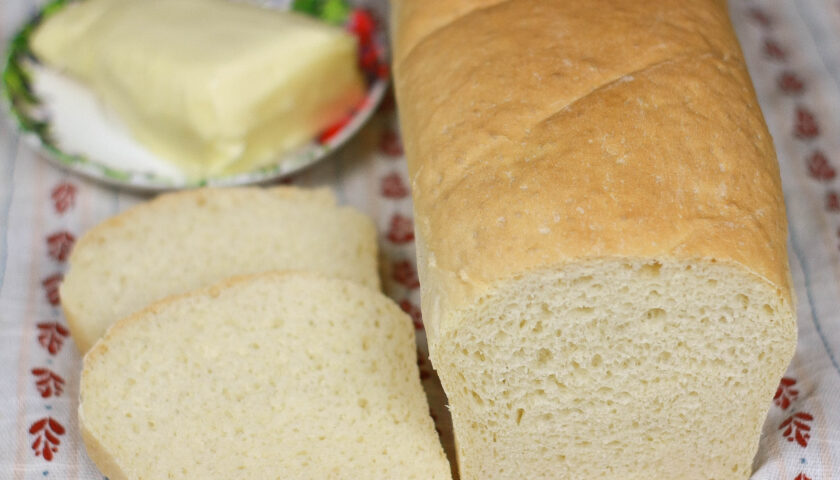 Chleb pszenny tostowy – przepis